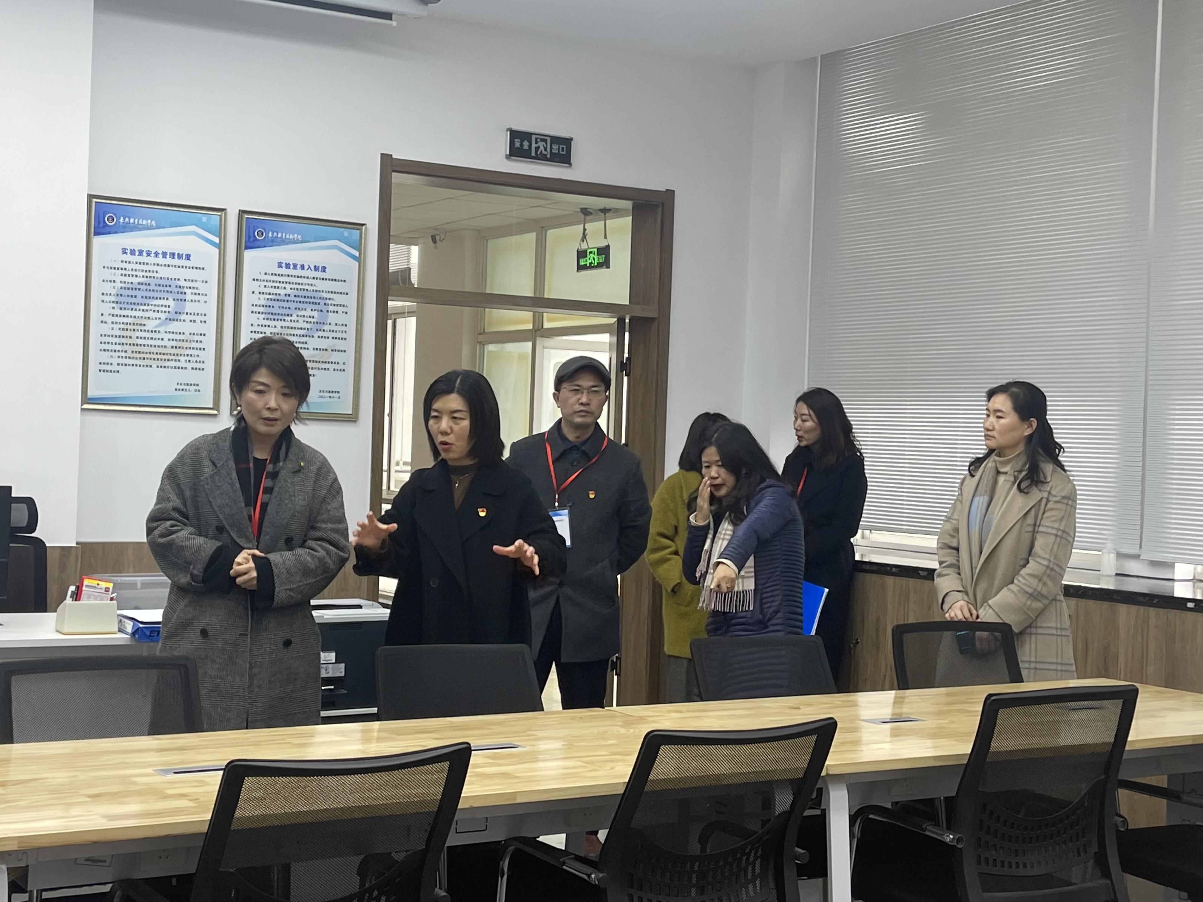 督察组检查文化与旅游学院 督察组检查文化与旅游学院