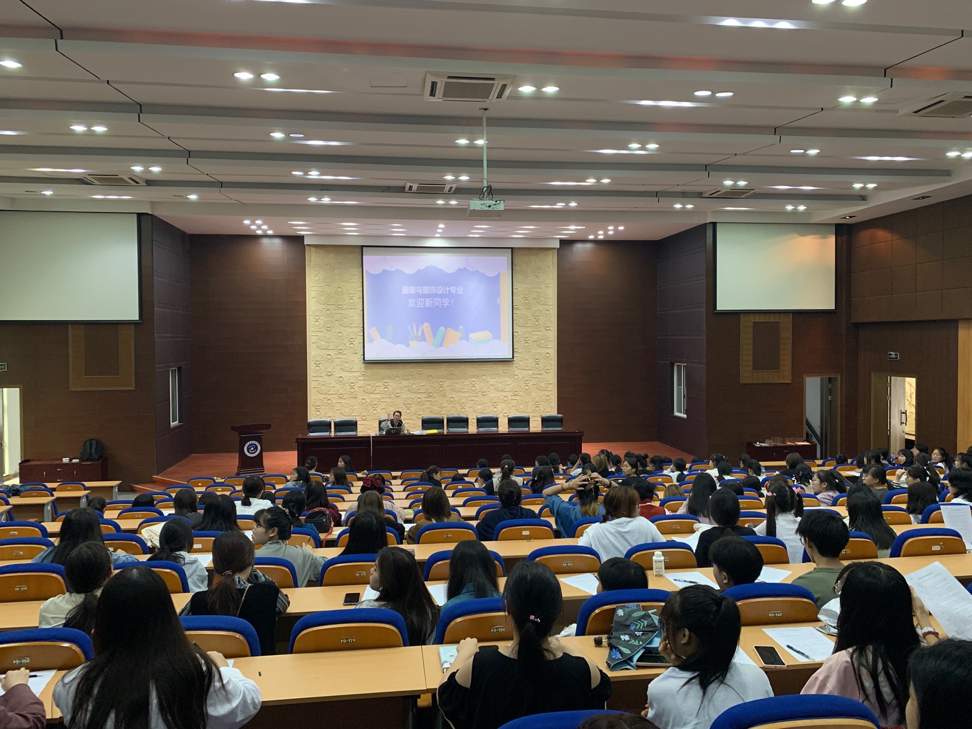 图片2 图片2